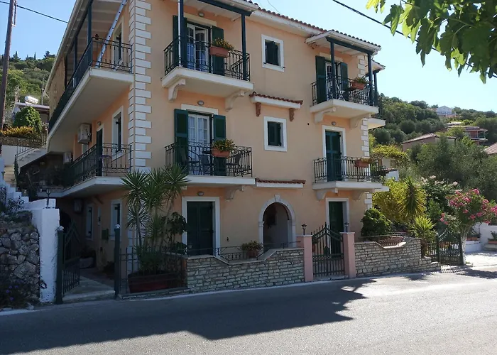 Dimitra's Comfort Dilináta