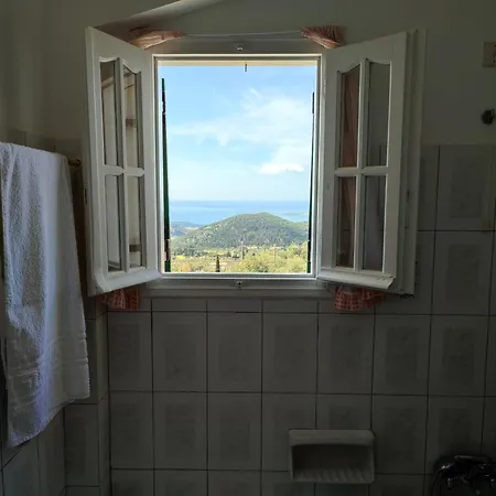 Dimitra'S Ionian Vista Apartment Dilináta