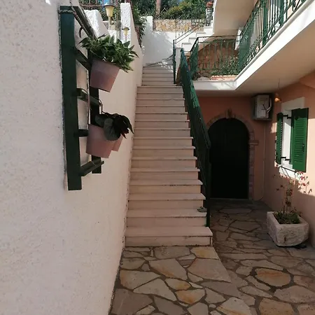 Dimitra'S Ionian Vista Apartment Apartamento Dilináta