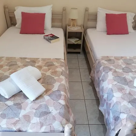 Dimitra's Comfort * Dilináta