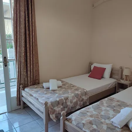 Dimitra's Comfort Apartment *